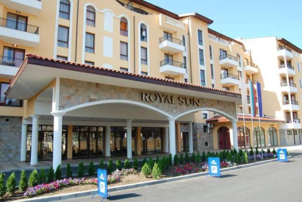 阳光海滩Royal Sun, 6 People, 600 M From The Sea公寓 外观 照片